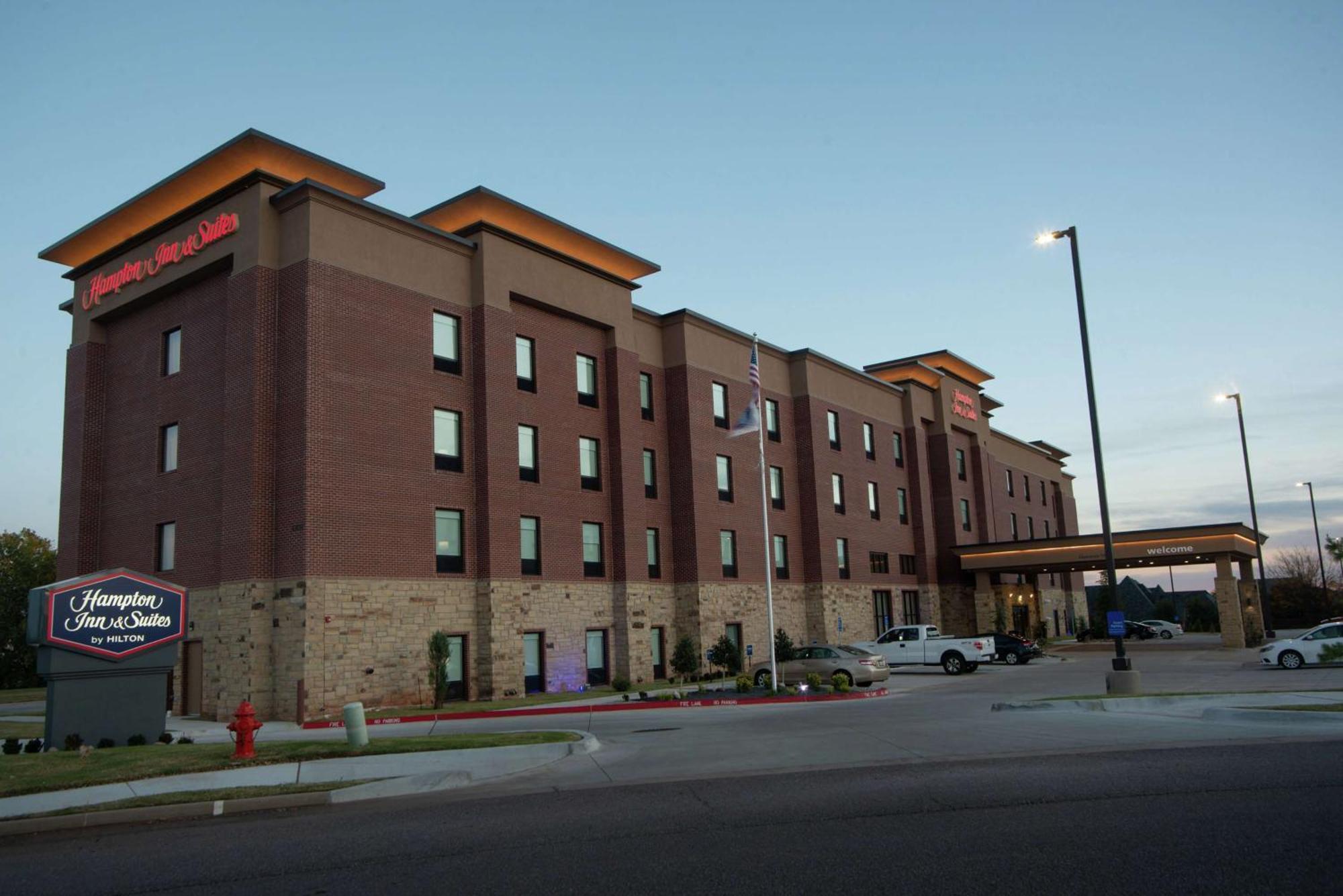 Hampton Inn & Suites Oklahoma City/Quail Springs Exterior foto